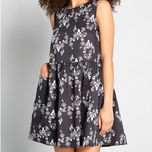 Bold Notion Sleeveless Dress